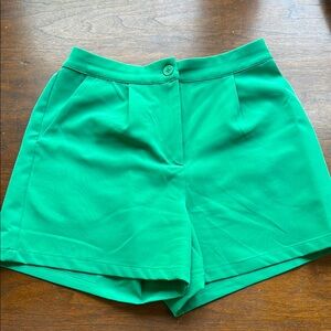 💚 Emerald Green Shorts 💚